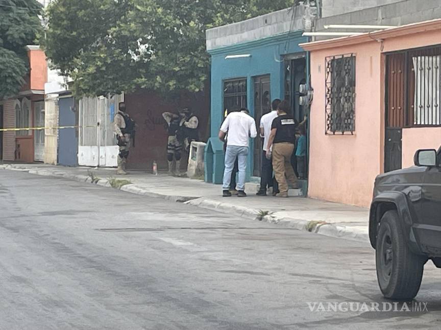 Cateo de Policía Civil de Coahuila y FGE causa movilización en la colonia Zapalinamé