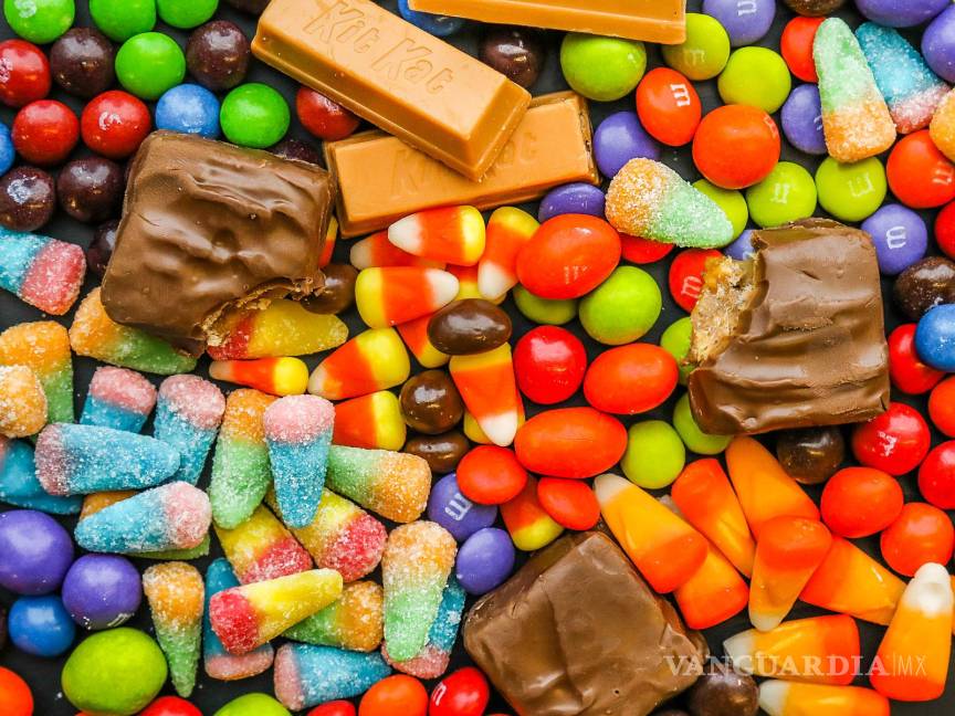 $!De acuerdo al artículo, niños y jóvenes molían los dulces para luego inhalarlos.