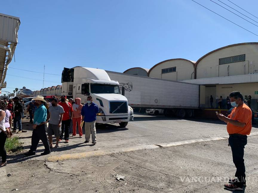 Reanudan vacunación en CANACINTRA