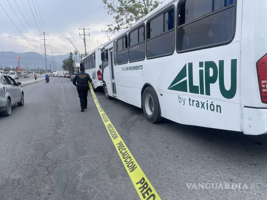 Hallan sin vida a chofer de transporte de personal en Saltillo