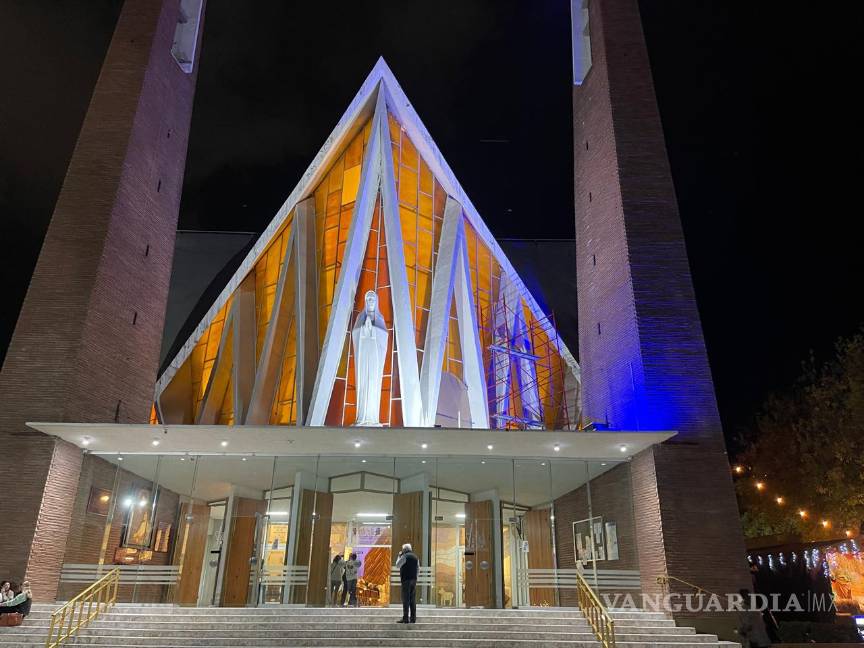 Realizan misa para ex rector del Tecnológico de Monterrey, David Noel Ramírez Padilla