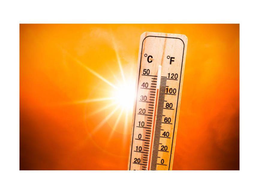 $!Las altas temperaturas en la ciudad han provocado la muerte de tres personas.