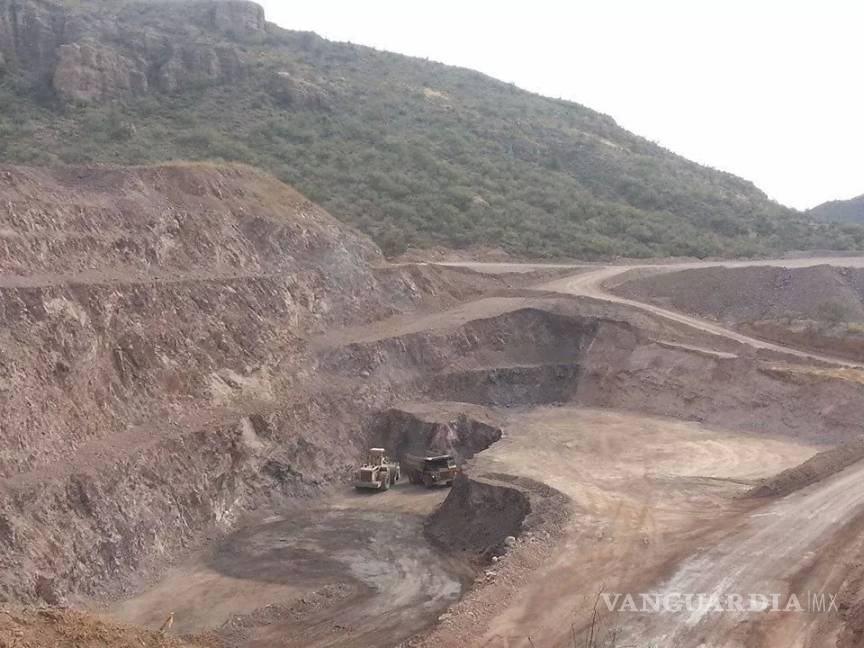 Derrumbe en mina en Chihuahua deja tres muertos y un herido