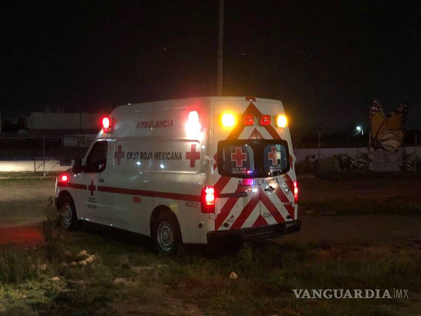 $!El hombre fue trasladado a recibir atención médica.