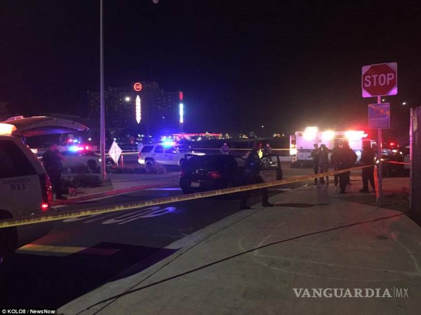 $!Locura de Black Friday en EU: dos asesinatos, tiroteos, peleas entre compradores, vehículos baleados