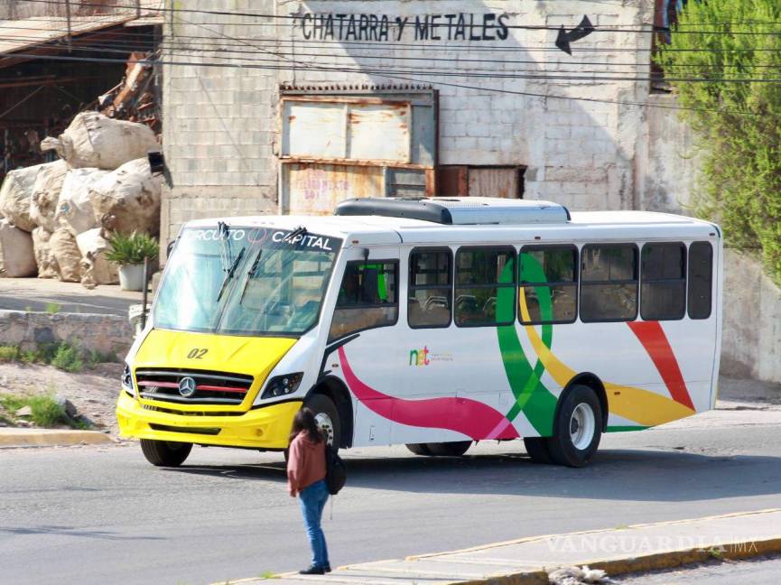 $!La formación completa de los conductores abarca la prevención de accidentes, la protección de los pasajeros y acciones específicas para evitar el acoso hacia las mujeres.