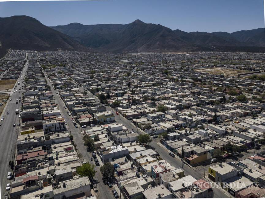 $!La ciudad ha crecido sobre todo en las zonas sur y oriente, con vivienda económica.