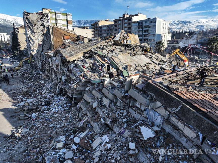 $!Foto aérea que muestra la destrucción en Kahramanmaras, sur de Turquía.