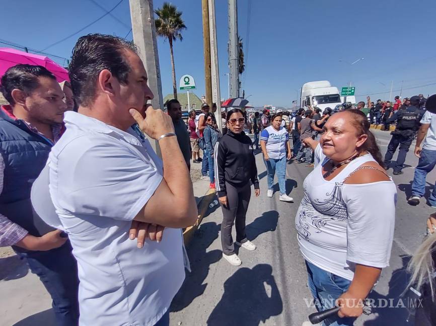 $!Luis Gurza Jaidar, administrador general de recaudación de Coahuila, explica las discrepancias con Hacienda que afectan el proceso de plaqueo de los vehículos.