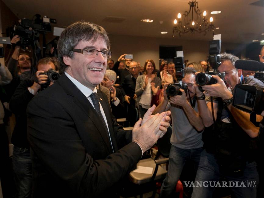 Puigdemont llama a ratificar independencia en elecciones
