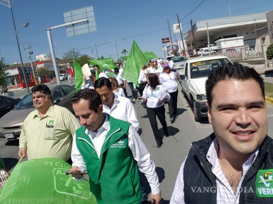 $!Armando de la Garza se registra como candidato a la alcaldía de Monclova por el PVEM