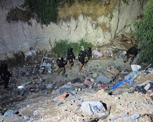 Elementos de la Policía Municipal y del Grupo de Reacción Sureste realizaron recorridos de seguridad en colonias del sur poniente de Saltillo.