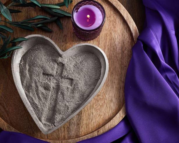 El Miércoles de Ceniza marca el inicio de la Cuaresma y en 2026 se celebrará el 18 de febrero, de acuerdo con el calendario litúrgico católico