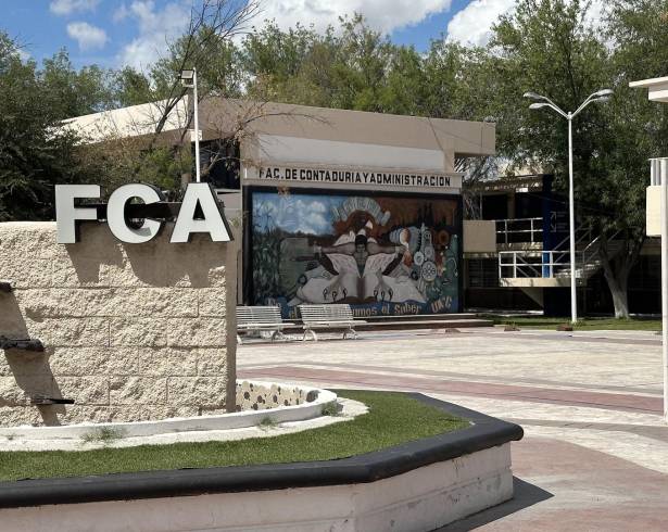La FCA Unidad Norte mantiene abierta la convocatoria para ingresar a sus maestrías en Administración y Contribuciones Tributarias.