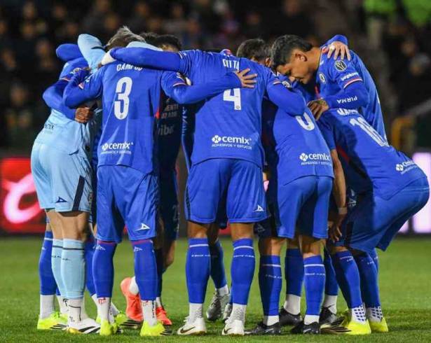 El Cruz Azul sopesa opciones para edificar su estadio; se ha informado que como primer objetivo se busca que éste se construya en la capital del país.