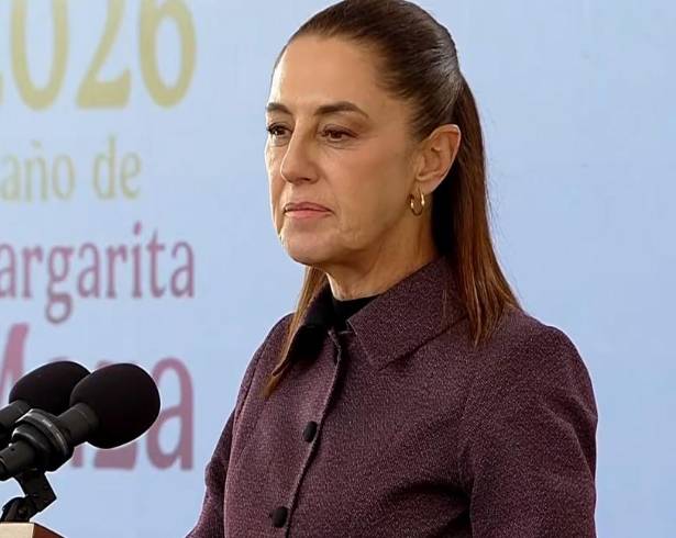 Durante su conferencia matutina también sostuvo que el feminismo no es compatible con la ideología de derecha, al considerar que este movimiento se basa en la defensa de los derechos y la igualdad social.