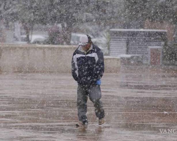El termómetro no bajó lo suficiente para provocar la caída de nieve.