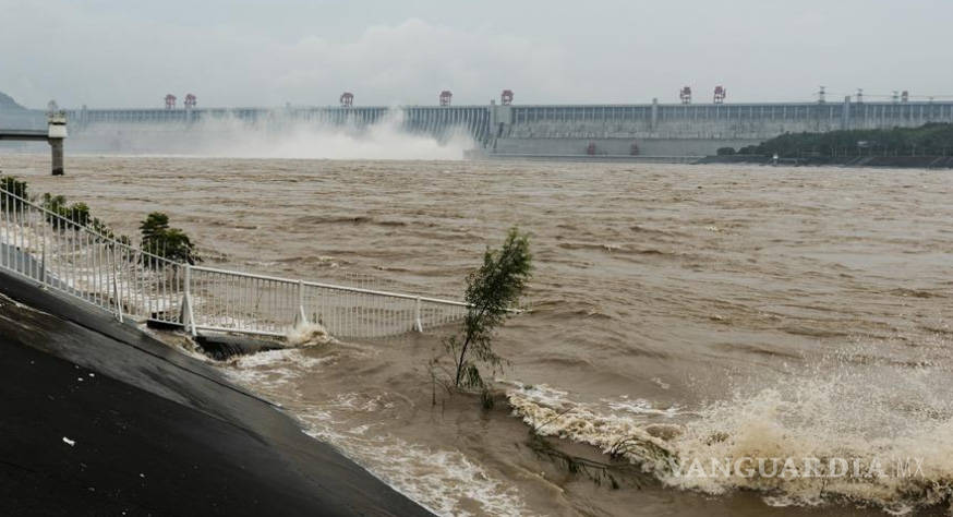 $!Suman 209 muertos por inundaciones en Japón