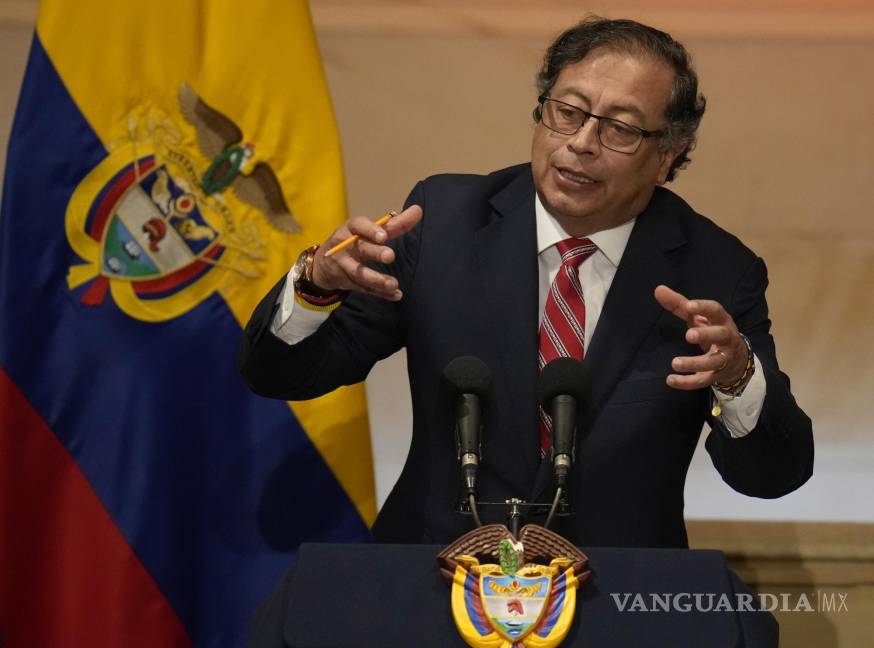 $!El presidente colombiano Gustavo Petro habla en la inauguración de las sesiones del congreso en Bogotá, Colombia, 20 de julio de 2023.