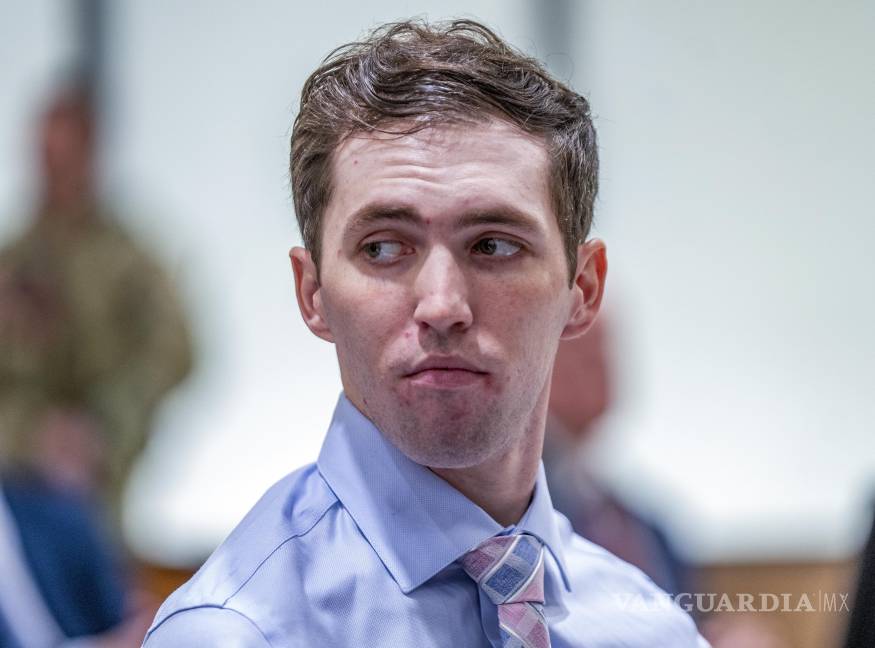 $![PROVO (USA), 12/12/2025.- Tyler Robinson, accused of the murder of Charlie Kirk, appears in court][man charged with the aggravated murder of conservative activist Charlie Kirk, and several additional]