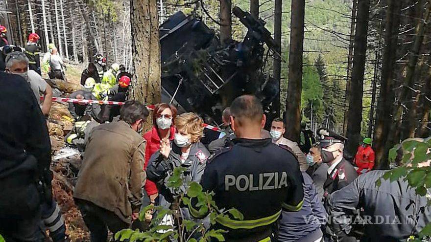 $!Nueve muertos y dos niños graves al caer teleférico en una región montañosa de Italia