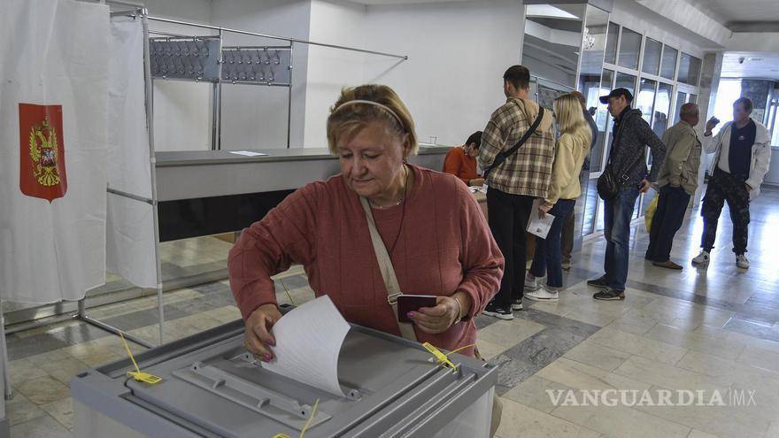 $!¿Para qué molestarse en votar? Todo está ya decidido por nosotros. Estoy seguro de que contarán los votos como les plazca. Todo es inútil”, dice una entrevistada