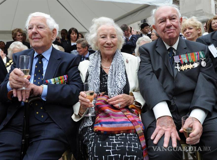 $!Muere a los 103 años Vera Lynn, la &quot;novia de las Fuerzas Armadas&quot; británicas en la II Guerra Mundial
