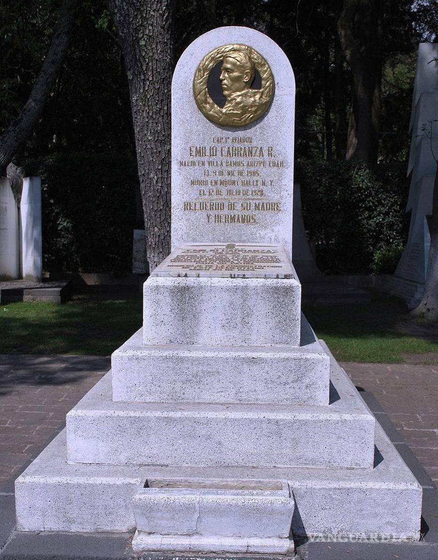 $!Tumba de Emilio Carranza en la Ciudad de México