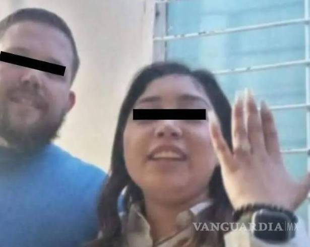 La joven recibió un disparo en la cabeza y fue trasladada a la Clínica 2 del IMSS, donde continúa bajo atención médica.