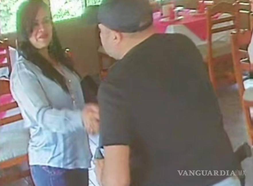 $!Alcaldesa de Chilpancingo, Norma Otilia Hernández (Morena) con el líder criminal.