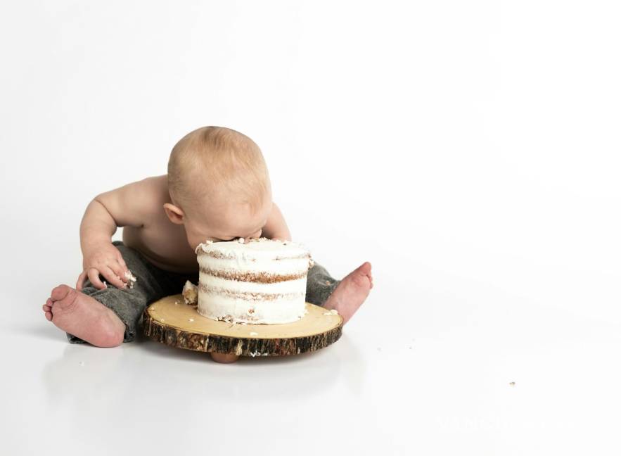 $!Alimentos sólidos en trozos grandes: Los bebés pequeños aún no tienen la capacidad de masticar y tragar.
