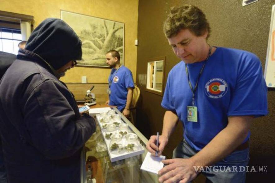 Marihuana legal se abre paso en EU, donde tendrá su primer "resort"