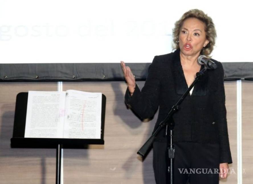 Elba Esther Gordillo no tiene impedimento para volver al SNTE: Abogado