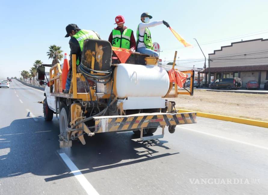 $!El bulevar Fundadores, al oriente de la ciudad, fue uno de los puntos intervenidos.