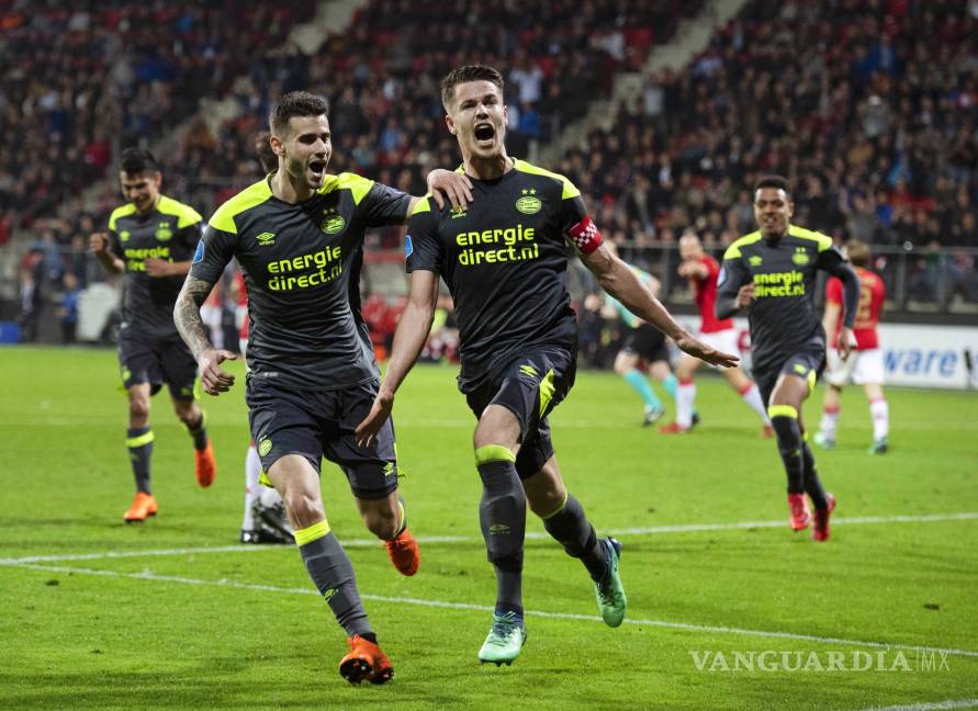 $!El Muñeco Diabólico 2: da pase, anota y el 'Chucky' colabora con victoria del PSV