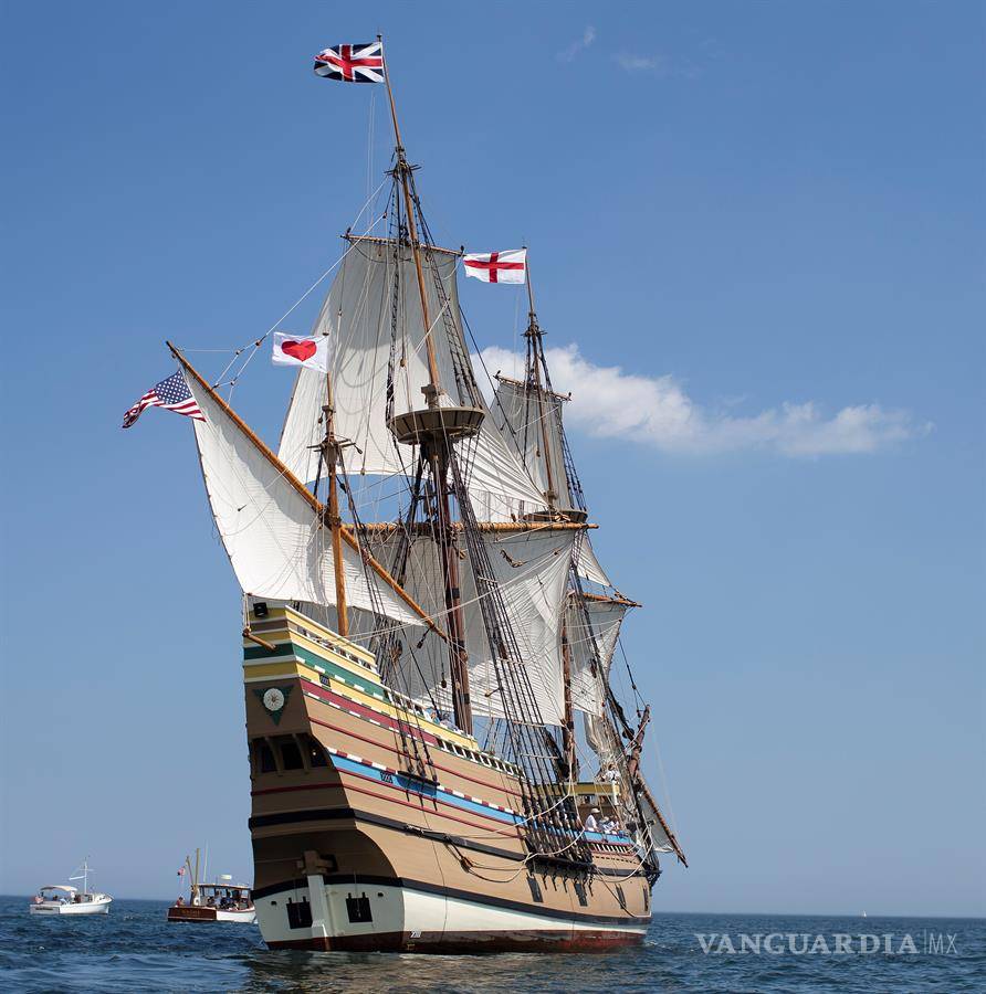 $!Tras una restauración de tres años réplica del Mayflower regresa al puerto de Plymouth