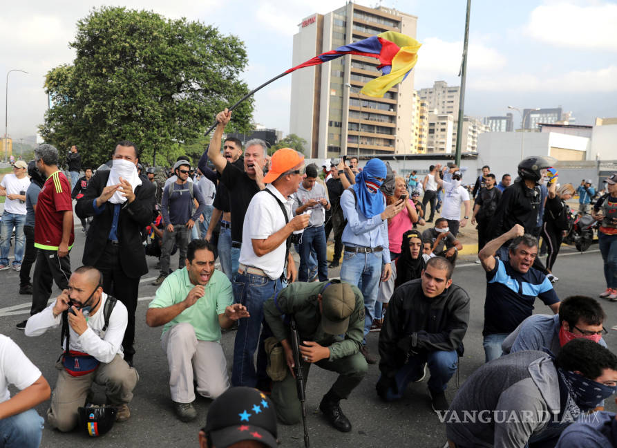 $!Golpe de Estado en Venezuela, ¿la caída de Nicolas Maduro?