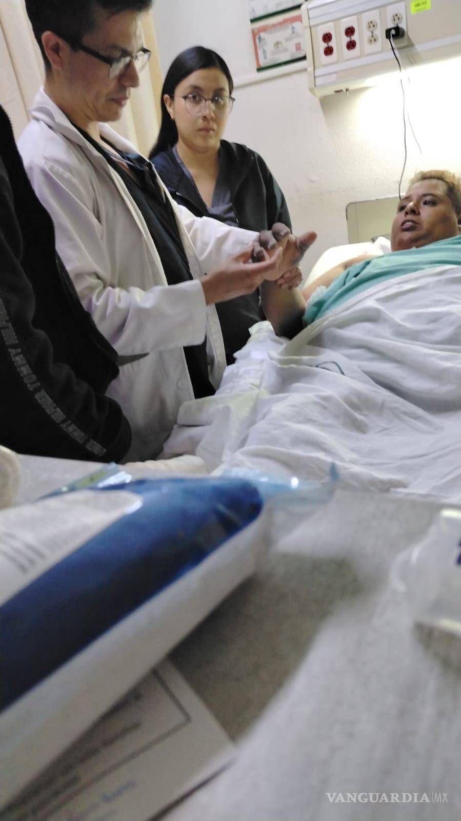 $!El IMSS informó que el paciente fue trasladado a una unidad de alta especialidad en Monterrey para continuar con su tratamiento.