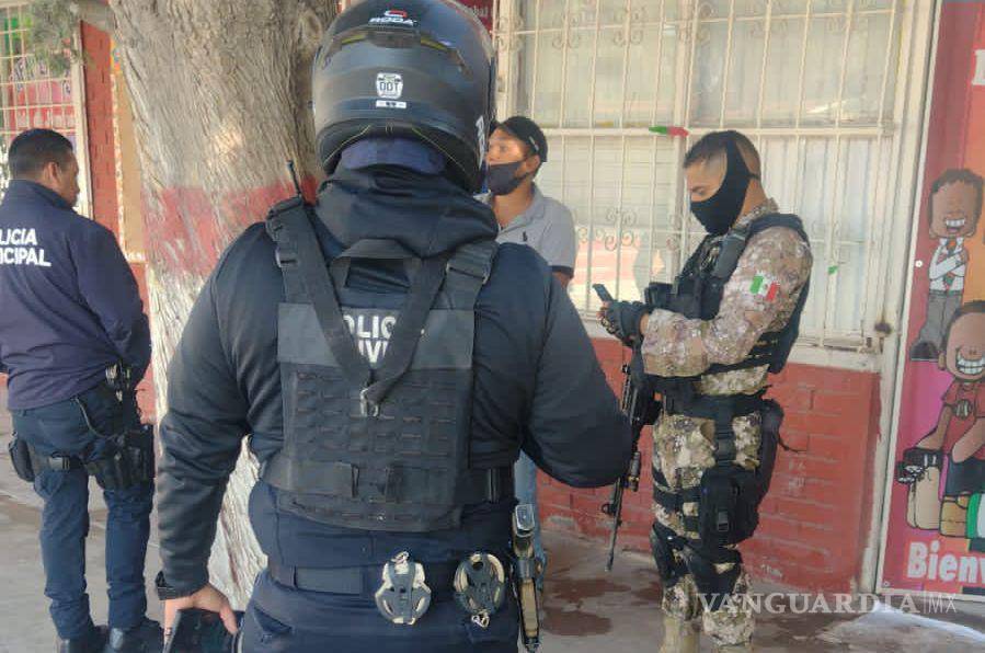 $!Los hechos ocurrieron alrededor de las 10:00 horas, cuando las autoridades se entrevistaron con la directora del plantel educativo.