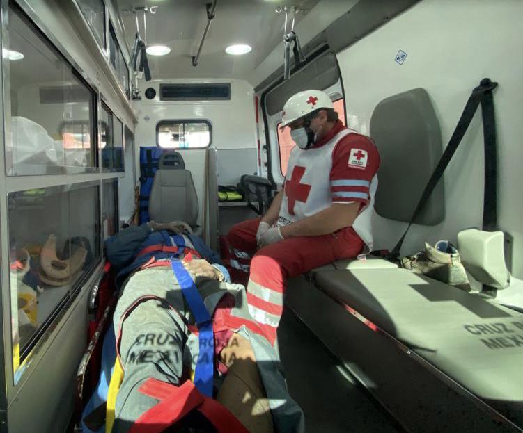 Rescatan a hombre de la tercera edad lesionado en Arroyo de Saltillo; llevaba 4 días atrapado. Noticias en tiempo real
