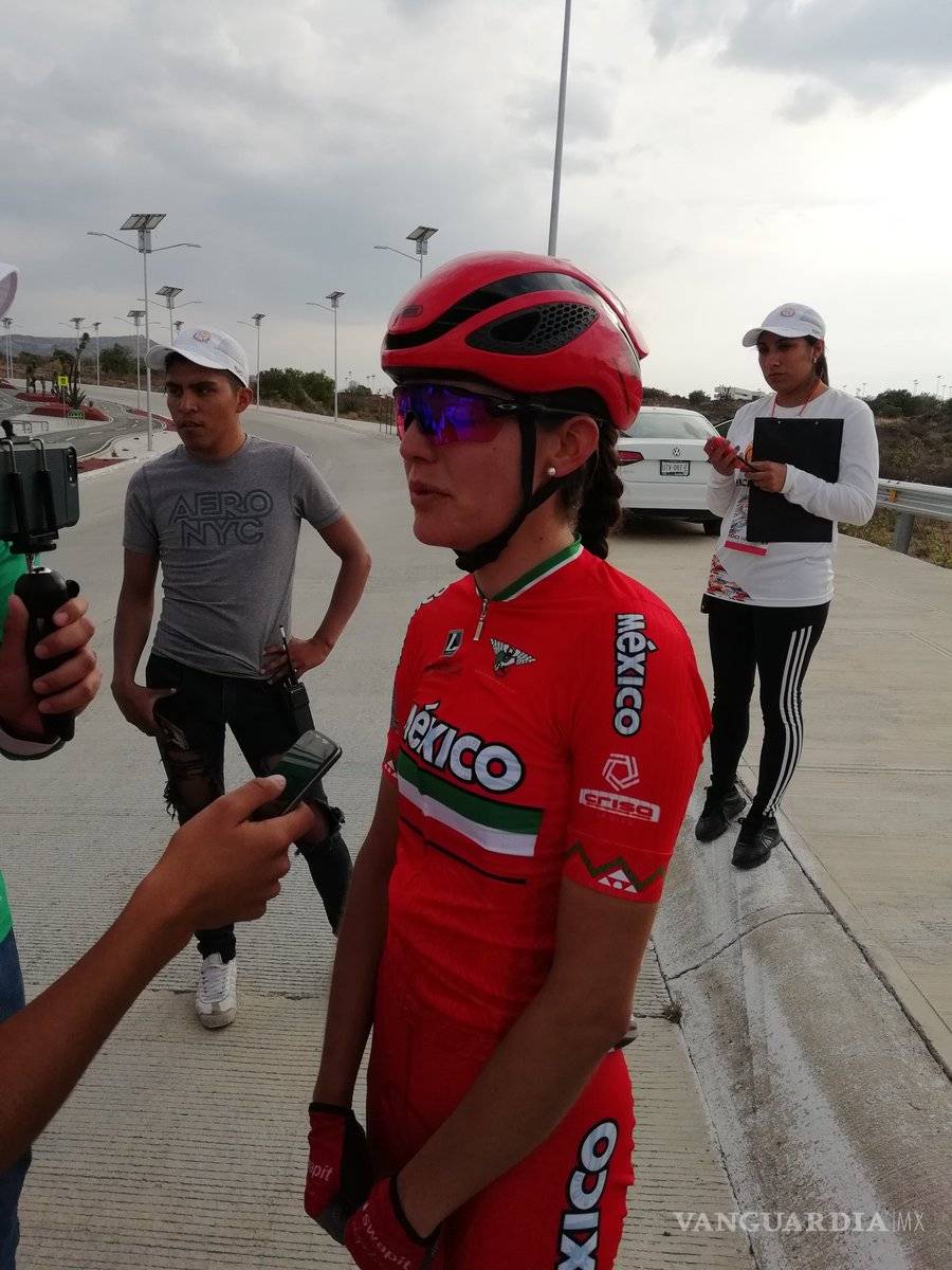 $!La ciclista mexicana Ariadna Gutiérrez consigue oro y puesto olímpico en el Campeonato Panamericano de Ruta Élite