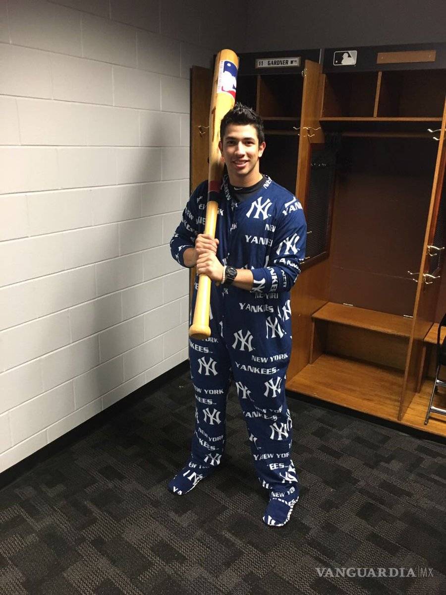 $!Mexicano Luis Cessa es novateado por los Yanquis de Nueva York