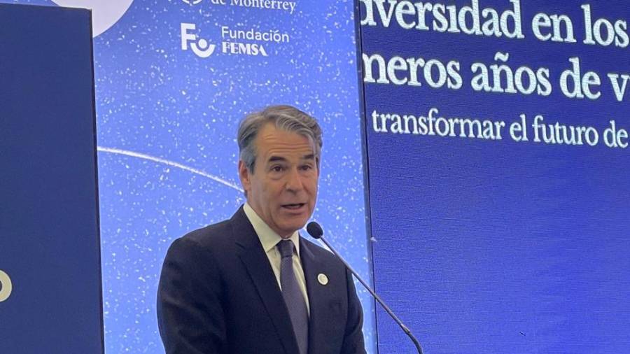 En la inauguración del Foro Internacional de Primera Infancia participó Guillermo Torre, rector del TecSalud.