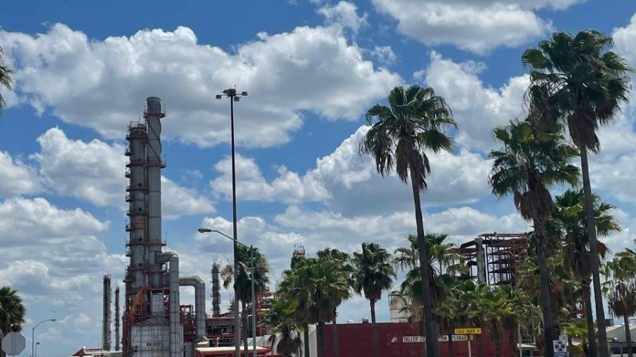 Cumple 47 años la Refinería Cadereyta, NL, encargada de abastecer a Coahuila, Chihuahua, Tamaulipas, Durango y Zacatecas
