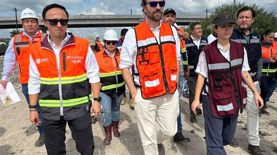 El Centro SICT Nuevo León informó que este miércoles se realizó un recorrido de supervisión para constatar los avances de las obras del tren de pasajeros Saltillo-Monterrey-Nuevo Laredo.