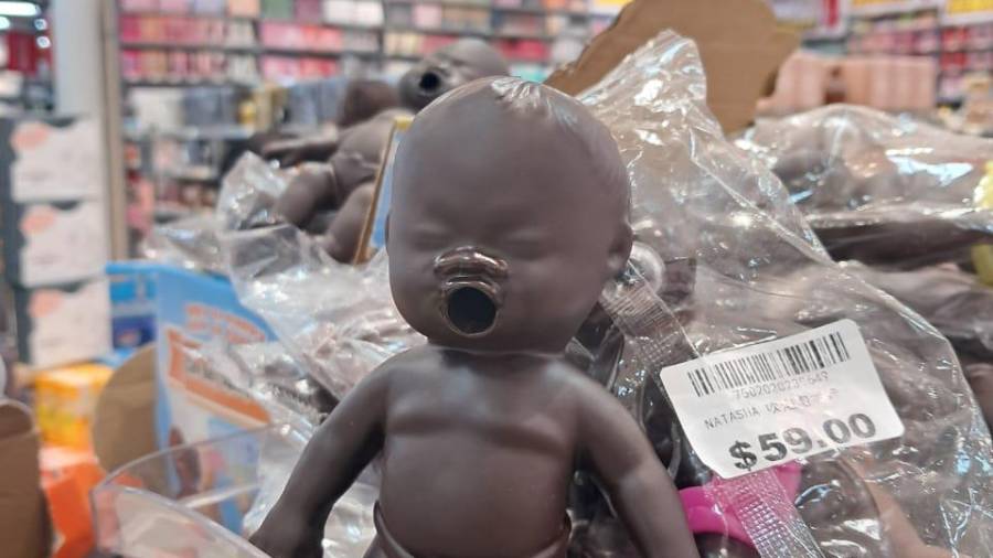 Las muñecas ‘antiestrés’ señaladas por generar polémica internacional ya pueden encontrarse en al menos una tienda de productos asiáticos en Saltillo.