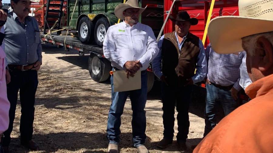 Productores de la Región Norte recibieron herramientas y equipo especializado para optimizar el manejo de sus hatos ganaderos.