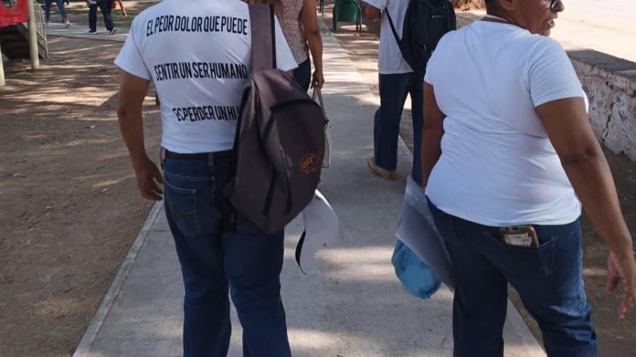 Familias de desaparecidos participarán en una jornada de toma de muestras de ADN en la Plaza Principal de Monclova.