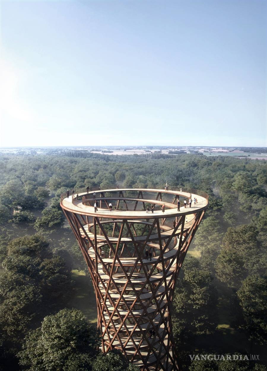$!La Forest Tower les ofrece a los visitantes una nueva perspectiva del bosque escandinavo