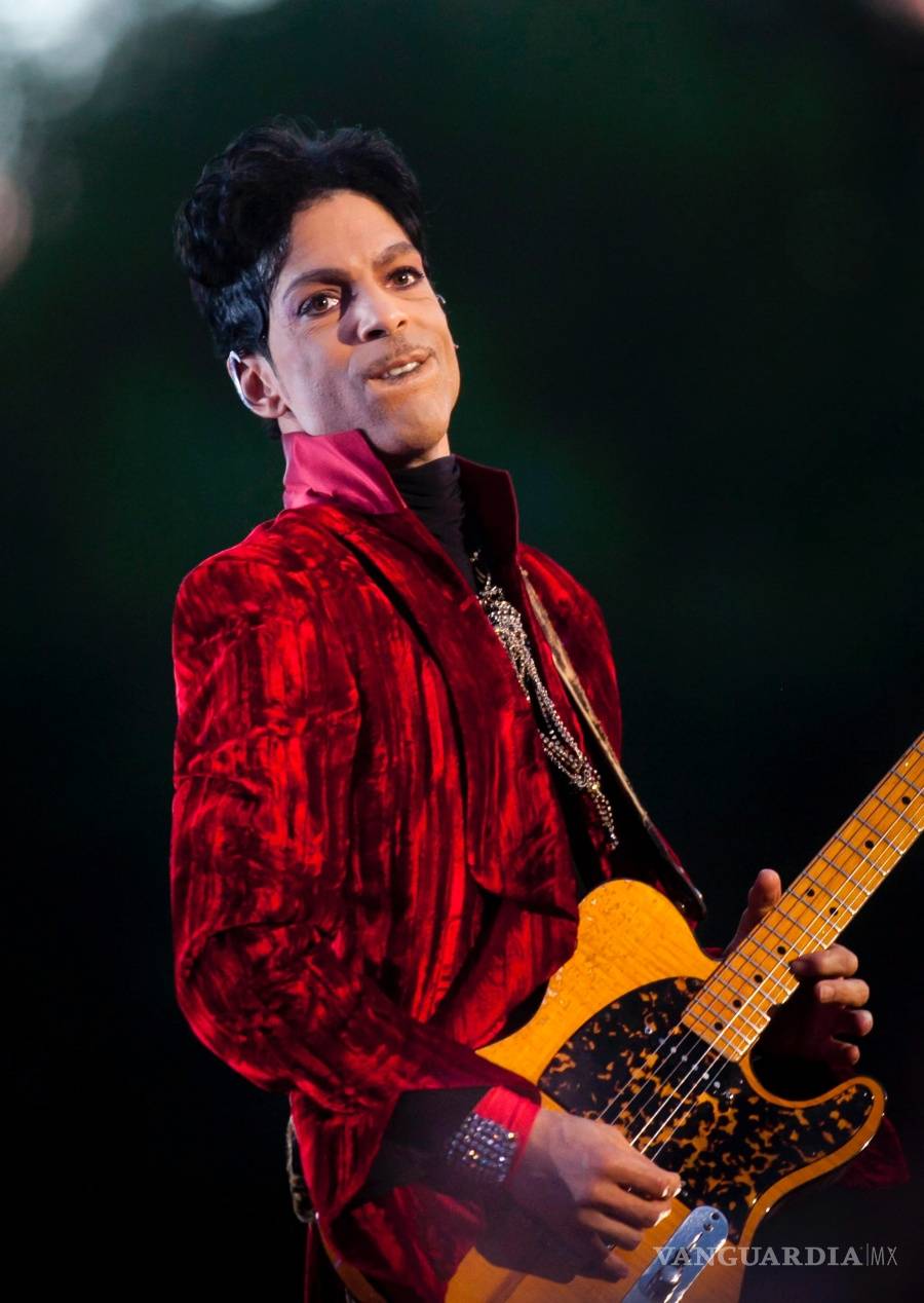 $!Cinco años sin Prince, una de las grandes estrellas de la música de la década 80